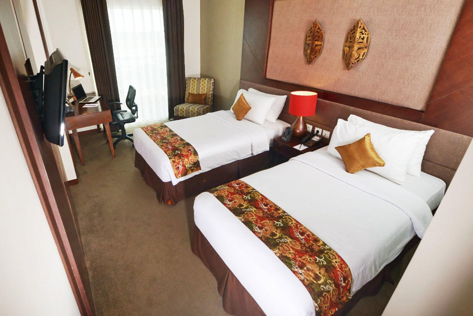 Grand Tjokro Hotel Balikpapan Dış mekan fotoğraf