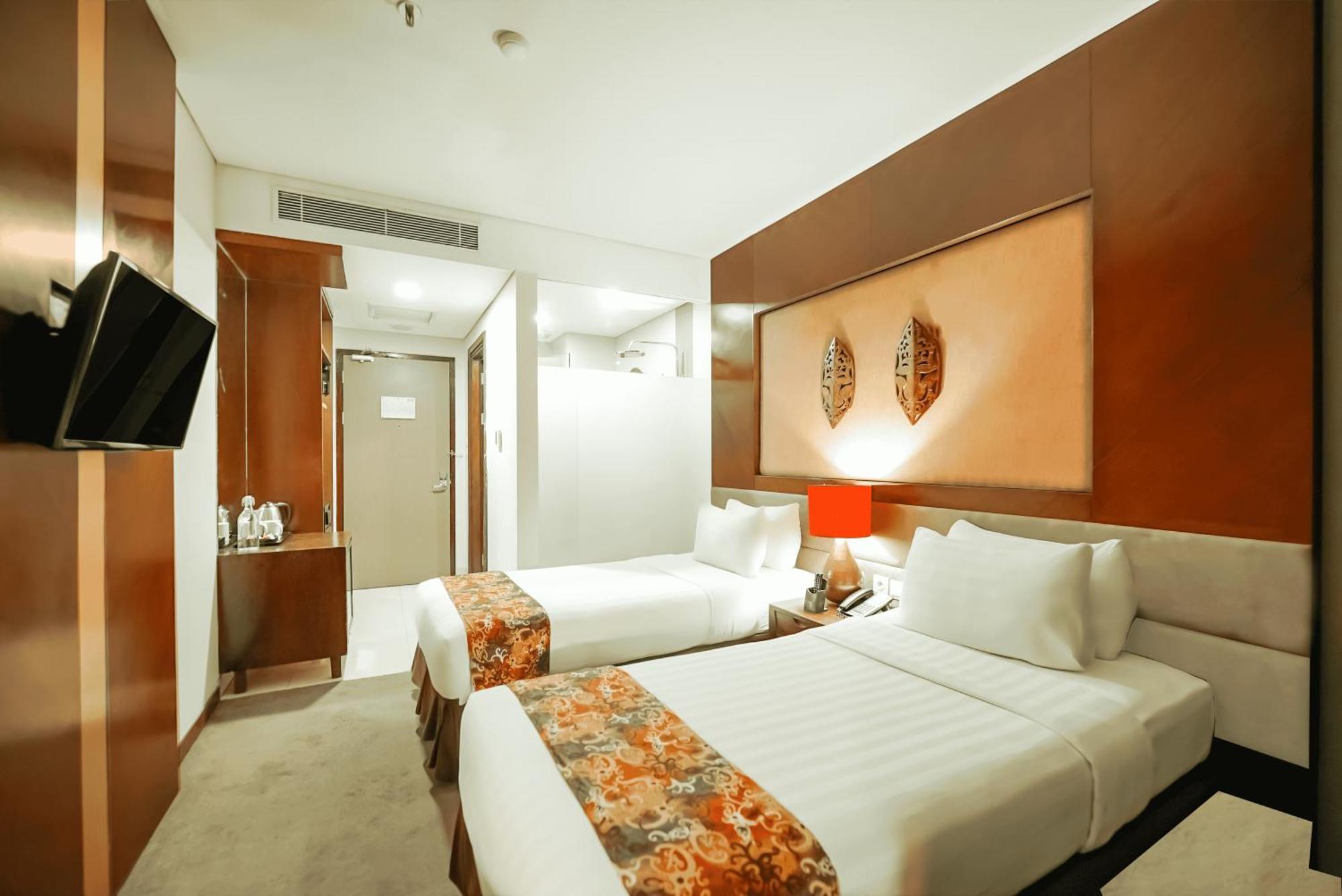Grand Tjokro Hotel Balikpapan Dış mekan fotoğraf