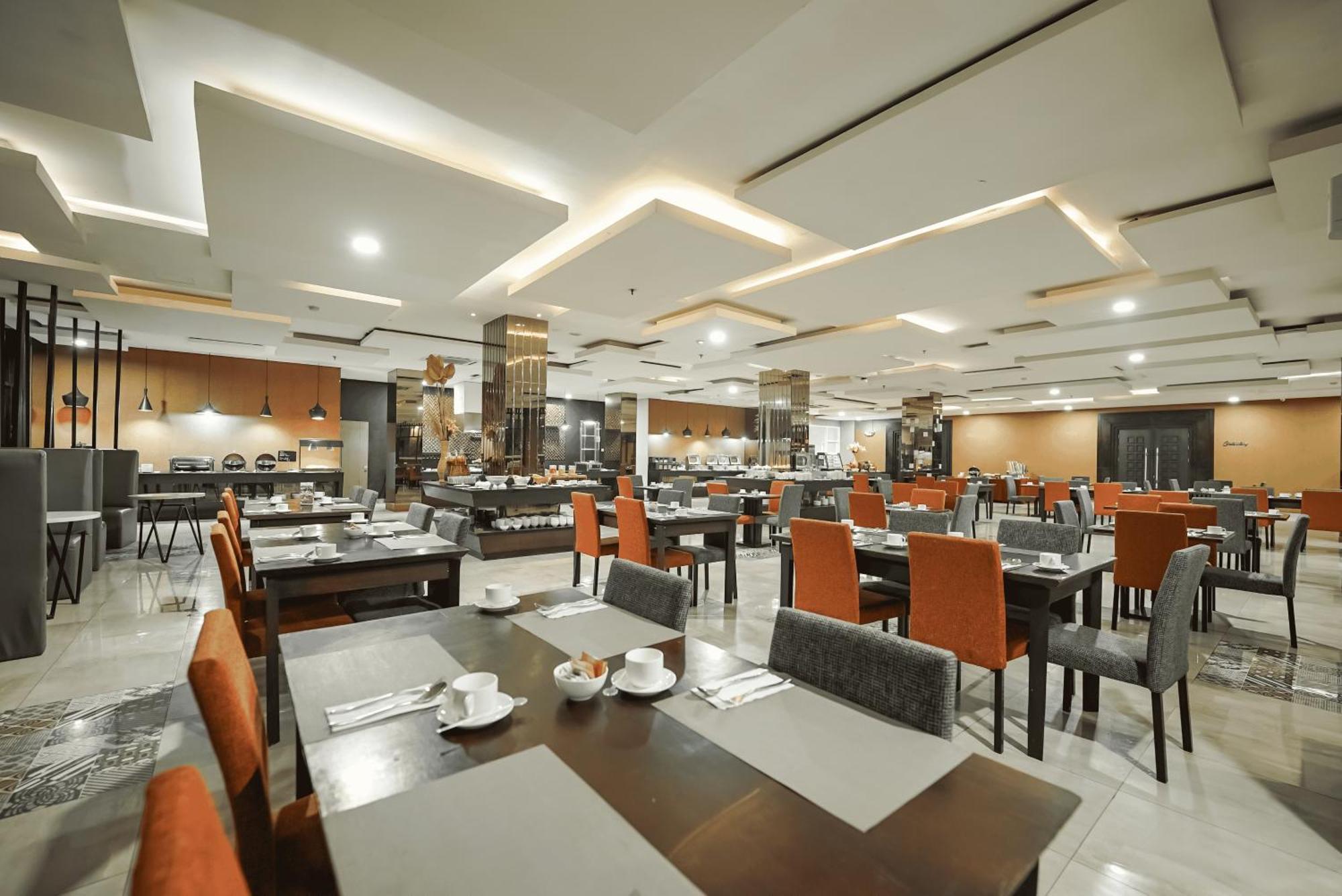 Grand Tjokro Hotel Balikpapan Dış mekan fotoğraf