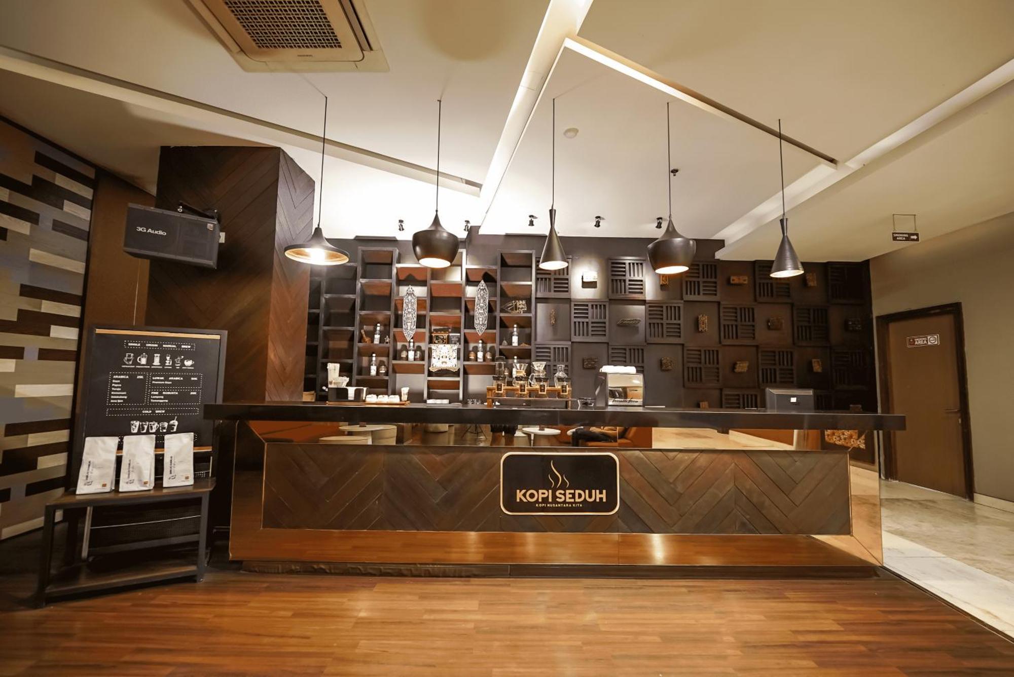 Grand Tjokro Hotel Balikpapan Dış mekan fotoğraf