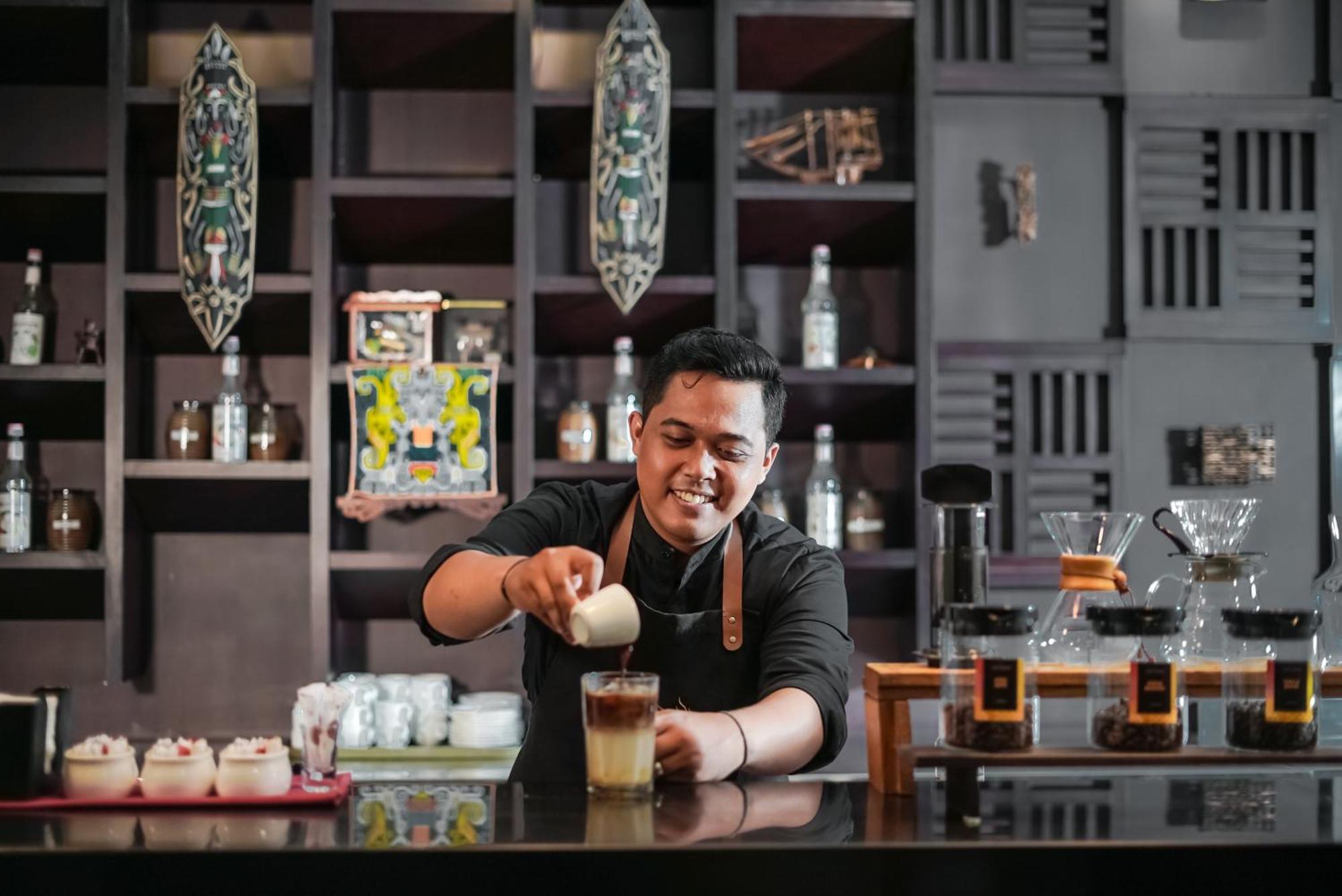 Grand Tjokro Hotel Balikpapan Dış mekan fotoğraf